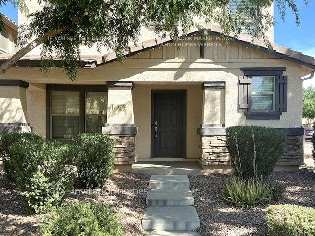 property at 1070 S Deerfield Ln