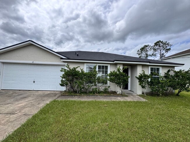 property at 18 Roxbury Ln