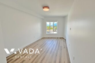 3068 Kingsway in Vancouver, BC - Building Photo - Building Photo