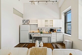 309 Vine St in Cincinnati, OH - Foto de edificio - Building Photo