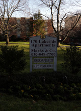 170 Lakeside Apartments in Ardmore, PA - Foto de edificio - Building Photo