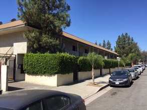 Vintage Apartments in Chatsworth, CA - Building Photo - Building Photo