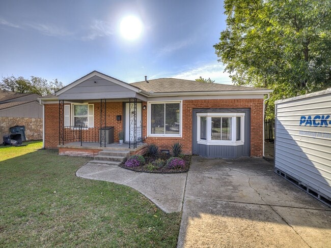 2912 W Fairfield Ave in Oklahoma City, OK - Building Photo - Building Photo