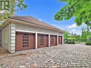 25 Quail Run Blvd in Vaughan, ON - Building Photo - Building Photo