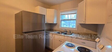 2901 Clemson Ave in Charlotte, NC - Building Photo - Building Photo