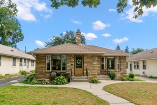 3543 Holmes Ave S in Minneapolis, MN - Building Photo