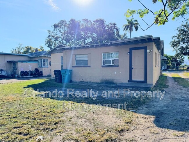 1337 Winnifred St in Orlando, FL - Building Photo - Building Photo