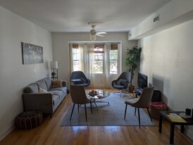 95 Webster Ave, Unit 2R in Jersey City, NJ - Building Photo