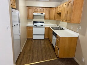 656 Diagonal St in Saint George, UT - Building Photo - Building Photo