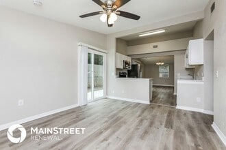 2428 S Maple Ave in Sanford, FL - Building Photo - Building Photo