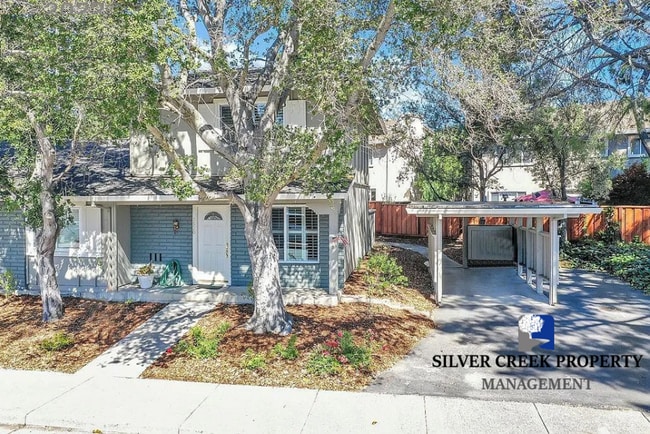 2520 Fountainhead Dr in San Ramon, CA - Foto de edificio - Building Photo