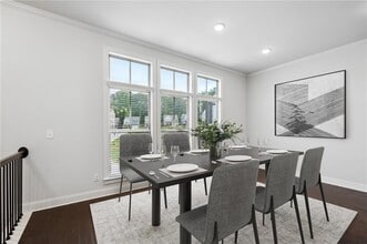 687 Avondale Creek Dr. in Decatur, GA - Building Photo - Building Photo