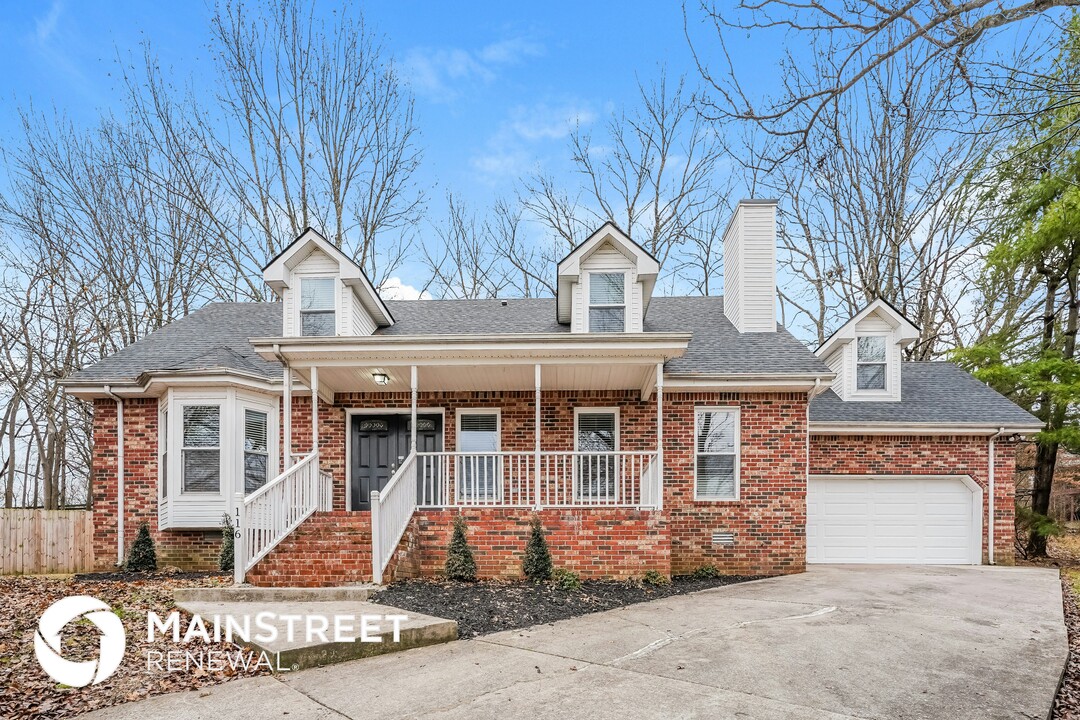 116 La View Rd in Hendersonville, TN - Building Photo