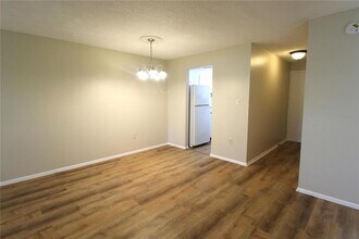 2955 S Beneva Rd in Sarasota, FL - Building Photo - Building Photo
