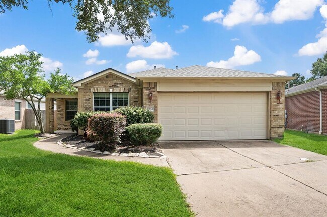property at 2851 Sandberry Dr