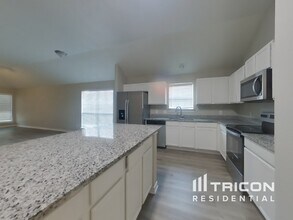 1116 Monticello Dr in Azle, TX - Building Photo - Building Photo