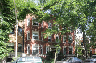 5711-5715 S Blackstone Ave Apartments