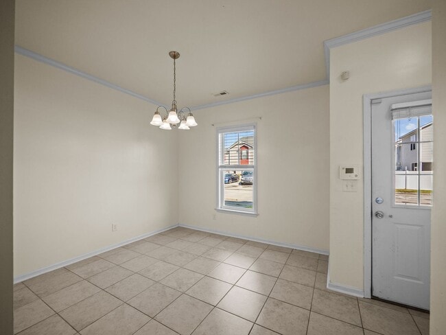 436 Caldwell Loop in Jacksonville, NC - Building Photo - Building Photo