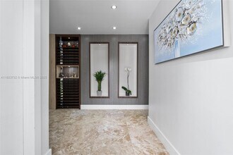 13425 SW 91st Terrace in Miami, FL - Building Photo - Building Photo