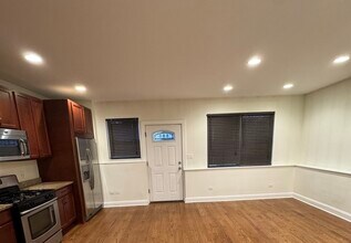 4353 N Western Ave in Chicago, IL - Building Photo - Building Photo