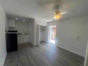 11012 SW 162nd Terrace in Miami, FL - Building Photo - Building Photo