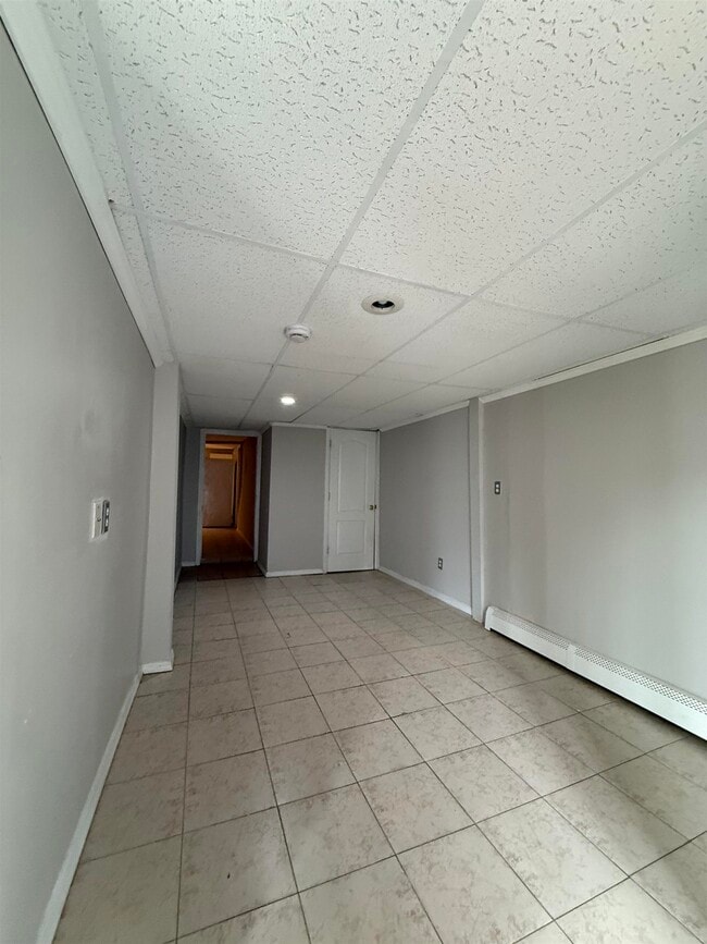 1430 44th St in North Bergen, NJ - Building Photo - Building Photo
