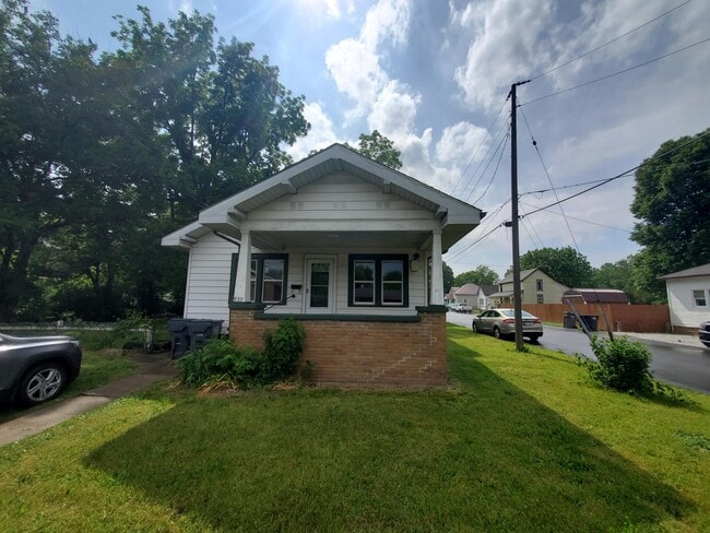 property at 939 Indiana Ave