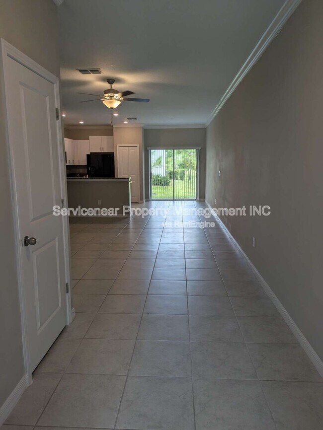 11818 Dumaine Valley Rd in Riverview, FL - Building Photo - Building Photo