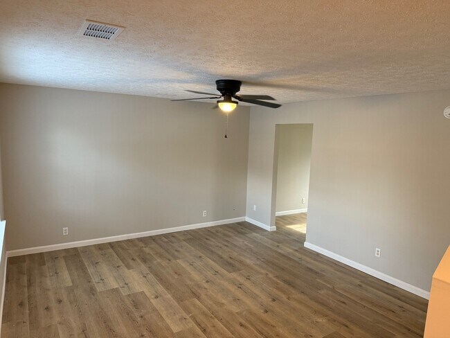 101 Downing St in Panama City Beach, FL - Building Photo - Building Photo