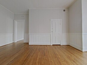 304 Oakwood St in High Point, NC - Building Photo - Building Photo