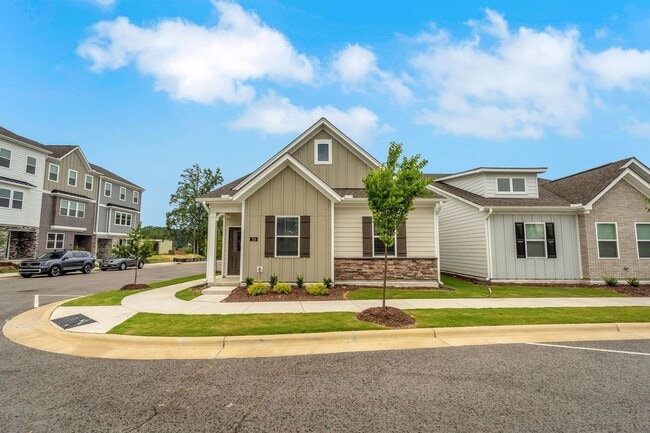 723 Dorset Strm Dr in Fuquay Varina, NC - Building Photo - Building Photo