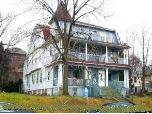 630 Clay Ave in Scranton, PA - Building Photo