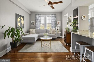 2707 Adams Mill Rd NW in Washington, DC - Building Photo - Building Photo