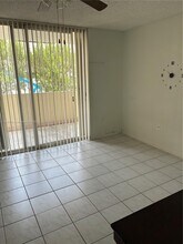 4675 W 18th Ct in Hialeah, FL - Building Photo - Building Photo