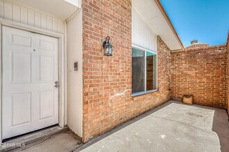 3008 Barkarian Pl in El Paso, TX - Building Photo - Building Photo