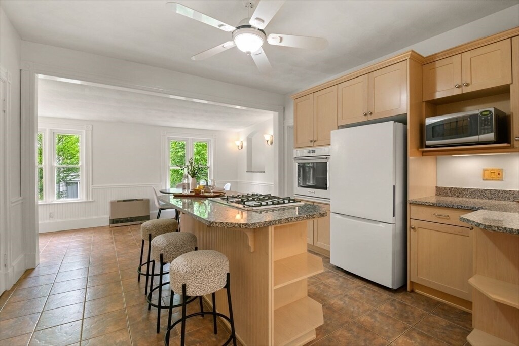 7 Landers St, Unit 2 in Somerville, MA - Foto de edificio