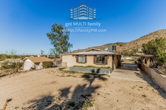 1402 W Mercer Ln in Phoenix, AZ - Building Photo - Building Photo