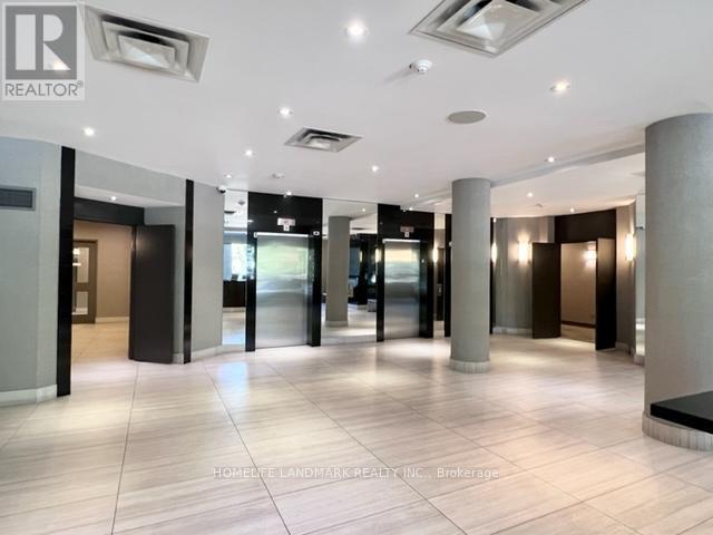 35 Empress Ave in Toronto, ON - Building Photo - Building Photo