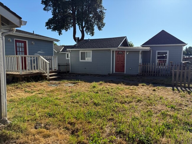 property at 5501 108th Ave Ct E