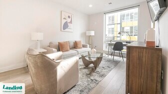 1010 17th St NE in Washington, DC - Building Photo