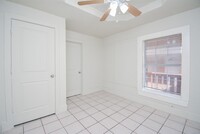 6631 Avenue S photo'