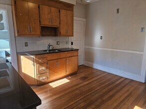 405 Main St in Wethersfield, CT - Building Photo - Building Photo