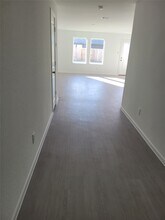 9011 Arctic Rockfish Dr in Baytown, TX - Foto de edificio - Building Photo