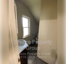 142 S Detroit Ave in Toledo, OH - Building Photo - Building Photo