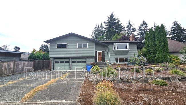 property at 2521 NE 47th St