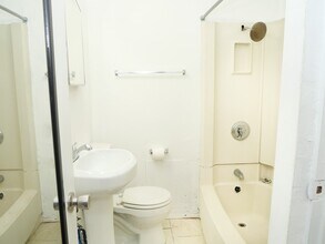 257 W Newton St, Unit 3 in Boston, MA - Foto de edificio - Building Photo