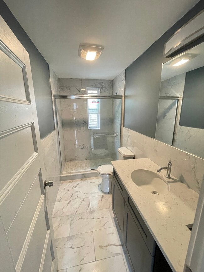 17 Gaylord St, Unit 3 in Boston, MA - Foto de edificio - Building Photo