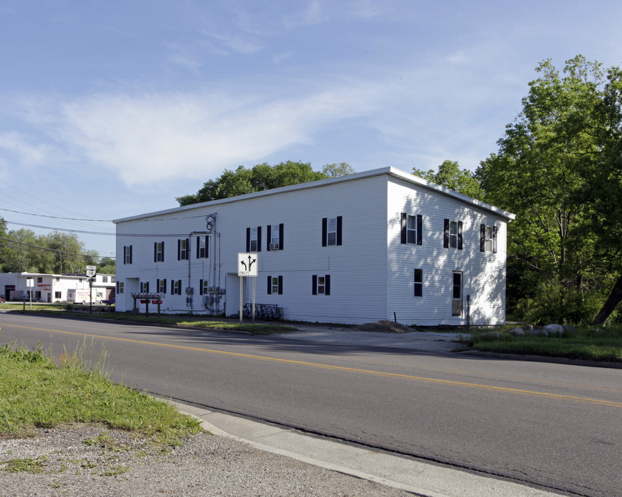 6706 Cleveland Rd in Ravenna, OH - Building Photo