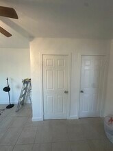 6571 Osborne Dr, Unit Efficiency unit in Lantana, FL - Building Photo - Building Photo