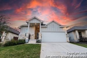 1516 SPECHTS in New Braunfels, TX - Building Photo - Building Photo